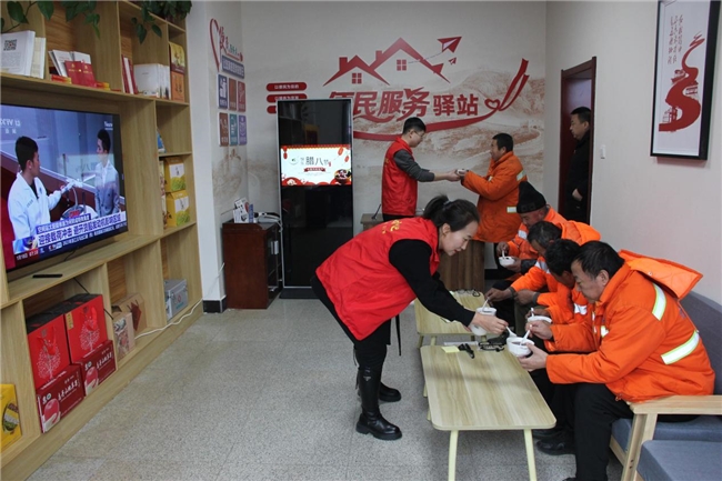 小驿站服务大民生