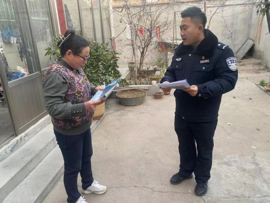 济宁市泗水县公安局柘沟派出所积极开展打击整治网络谣言宣传活动