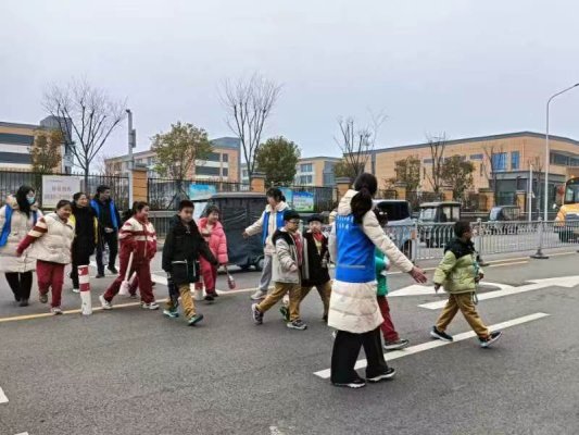 4dc7e064a76034e47b5d58f157f8676a