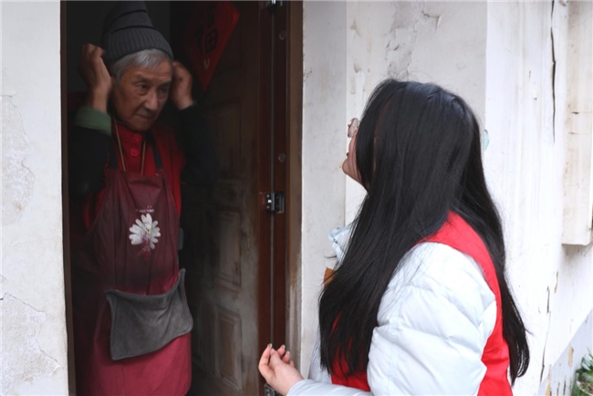 嵊州:志愿暖春递温情 守护民生“幸福味”