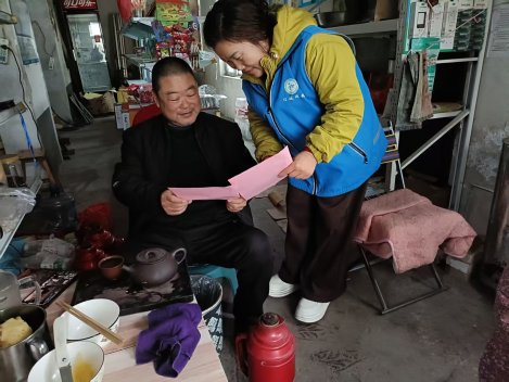 济宁市任城区安居街道汪东村开展反邪教宣传活动