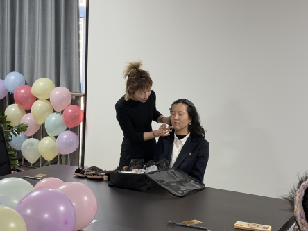 056559f69f1d0f0cbcf5a5420da572b3