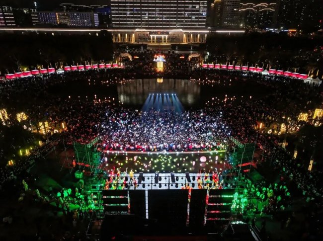 丙午“骑”遇记｜2026北仑区元宵欢喜游园会璀璨绽放