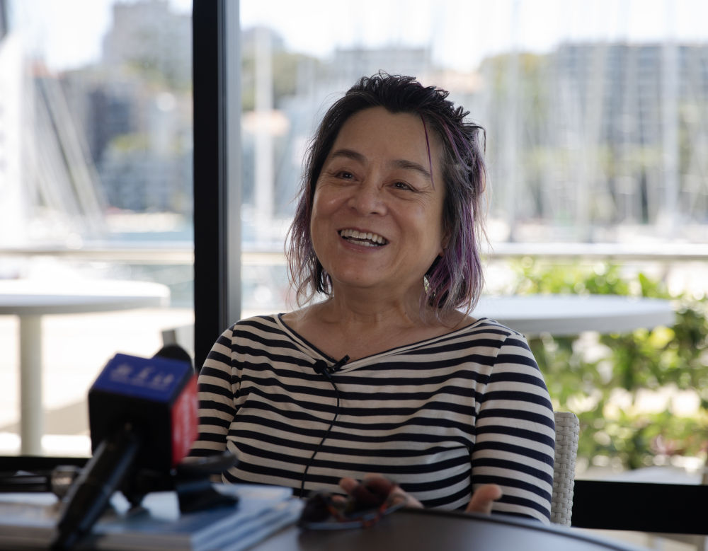 乘风破浪的华裔女船长