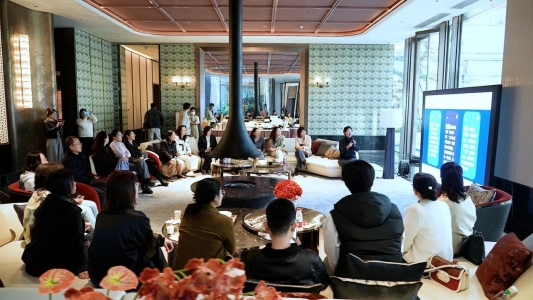 6f52491fdc3badb2f94b078f06c33359