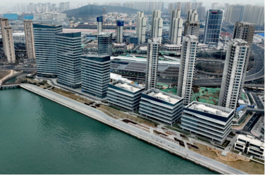 270°海景+科创聚芯,青岛人工智能产业集聚区加速成型