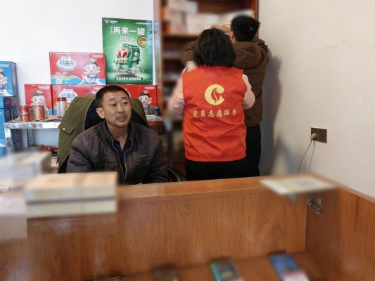 邵阳洞口烟草:他们守着小店,我们守着他们的梦想