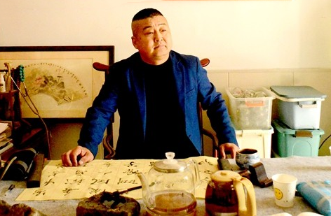 古技焕新彩 健康惠民生 —— 媒体沂蒙行探访罗庄王业鹏古针火罐疗法