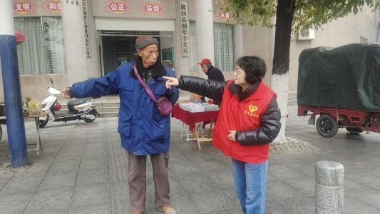 /data/刘璇/办公文件/报道/2026年/学雷锋月系列活动央媒报道/文明倡导：让城市生活更加美好.jpg文明倡导：让城市生活更加美好