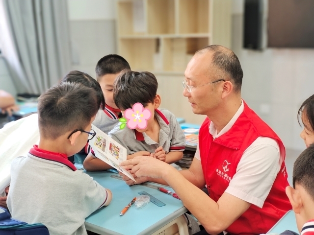 普法治之韵 传香溢之情 践为民之心