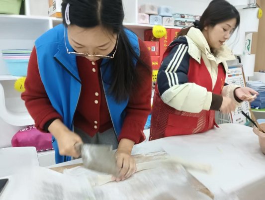 f2c64baf2235fde7a5e5433bdd317e3d