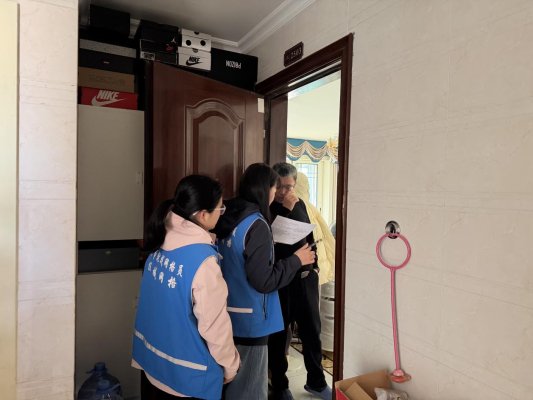 e9af77e11c0760569d3f56f156dee604