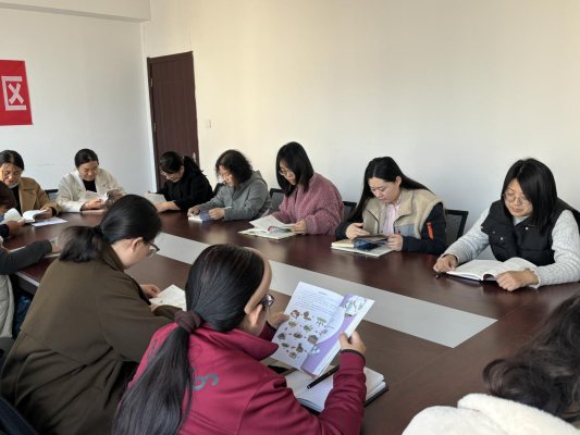 【阅莱阅好】济南市莱芜区凤城街道西苑社区:书香润巾帼 阅读悦生活