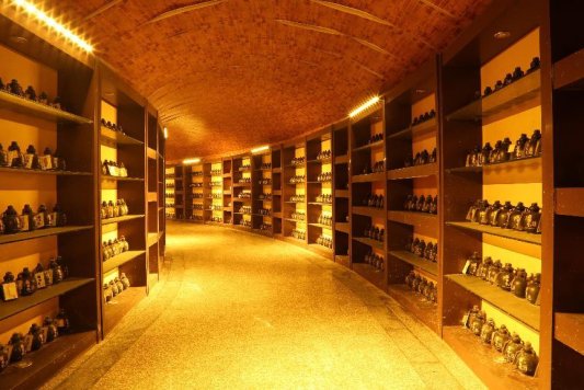 强恕堂陈年酒窖