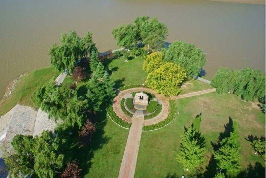 73685f5e344c7f79c8c657c6b38c74a4