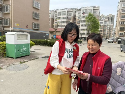 济宁市任城区李营街道枫阳社区开展“信用+文明祭扫·绿色清明”志愿服务活动