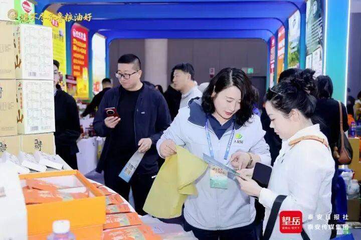 山东煎饼卷一切，这次“卷”进了官方文件