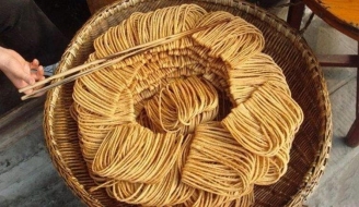 清明吃馓子_副本