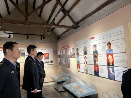 3237a88e159b4797ad6230ee16ae0b95