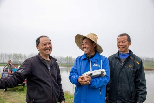 cfbafc89b12b7269561318c8218b0ce7