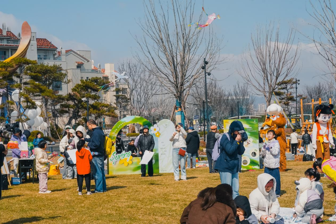 烟台高新区2026“海岸春韵·向阳花开”清明主题活动成功举办