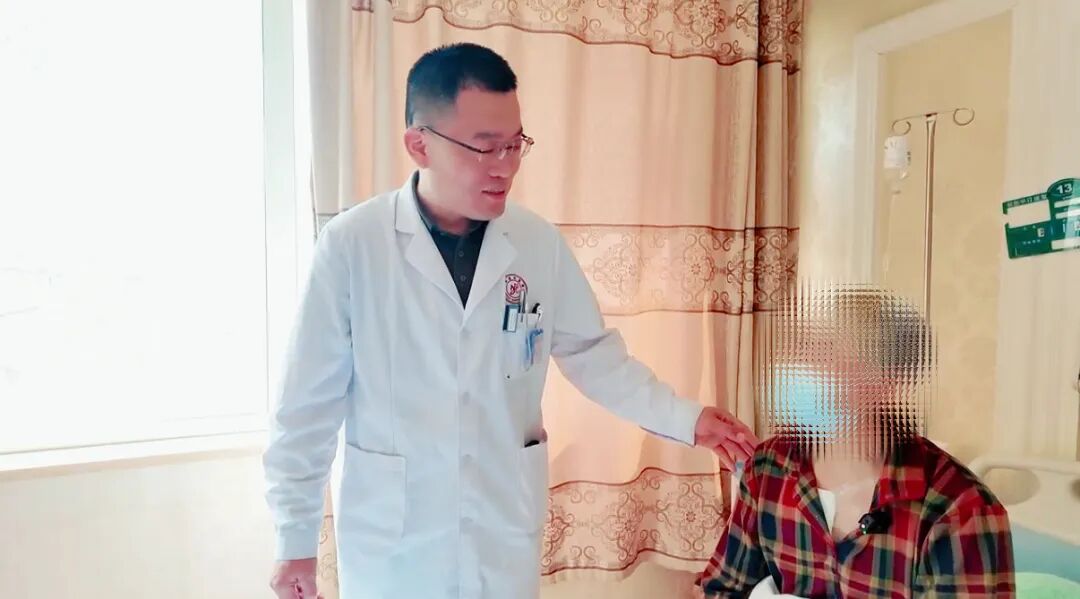 精准治疗解除六年病痛 济南南郊医院脑科团队DBS手术让帕金森患者重拾希望