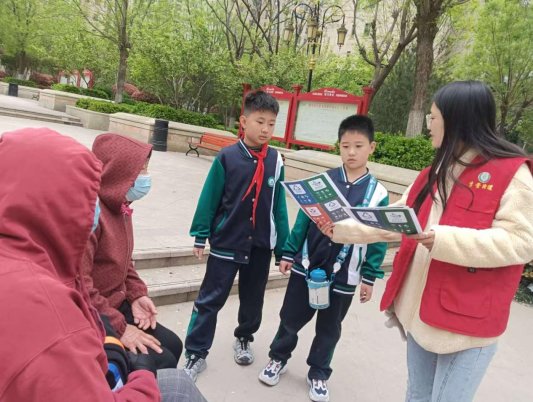 济宁市任城区李营街道任和社区开展“垃圾分类小课堂・绿色童心筑家园”科普宣传活动
