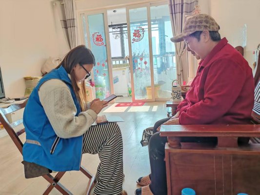 济宁市任城区安居街道滨河社区开展“移风易俗破陋习 弘扬文明树新风”宣传活动