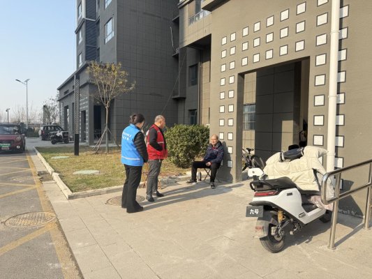 济宁市任城区安居街道滨河社区开展禁毒宣传活动