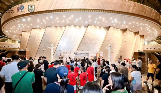 名校名师面对面对话“海西杯”创始人尤加林（中篇）：创办“海西杯”点亮少年足球梦(图7)