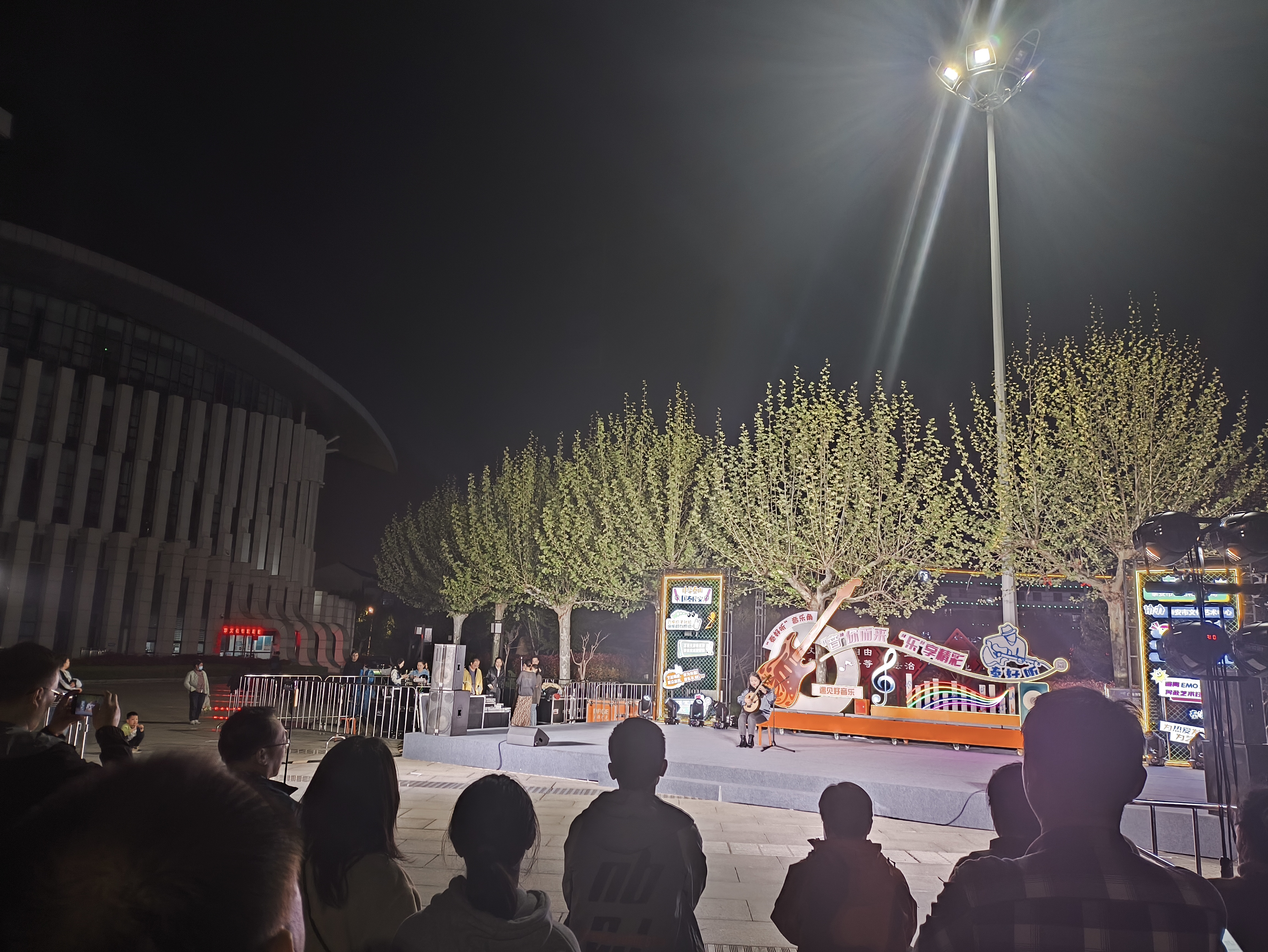 泰山区文旅局“百姓舞台”专场演出圆满举行