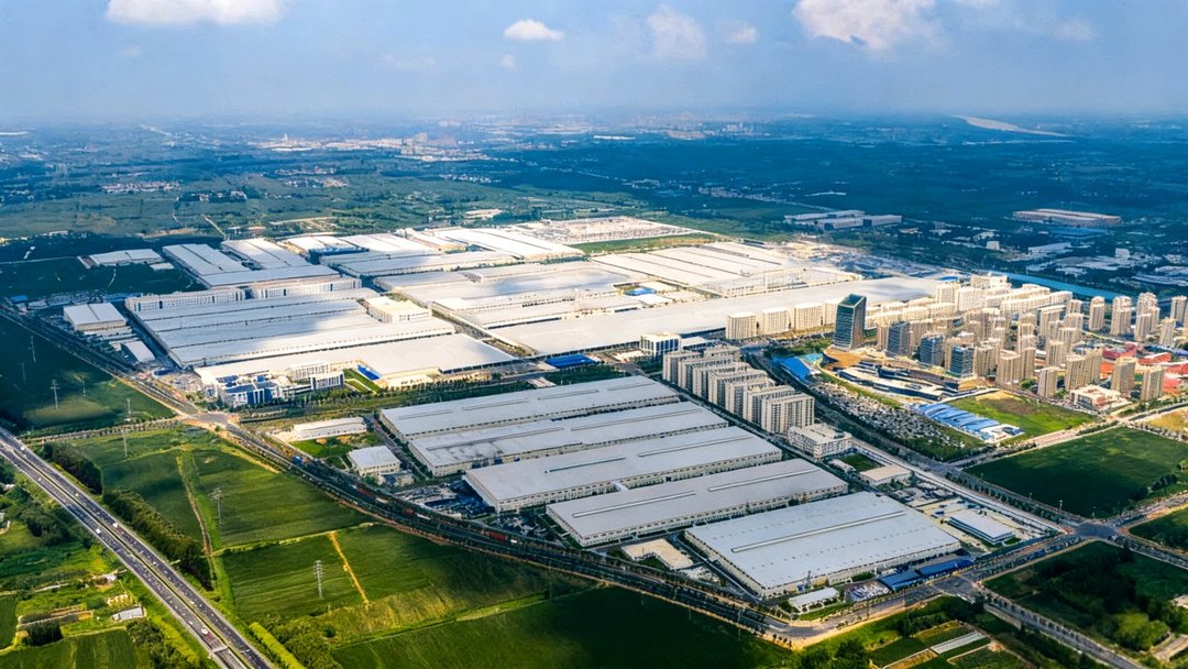 “微笑曲线”底部，山东新能源汽车产业正突围