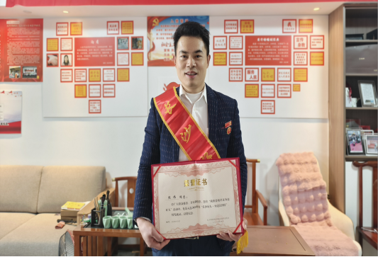 熊伟证书