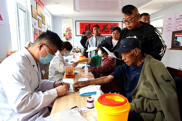 山东省第一荣军优抚医院赴平度市开展专项医疗巡诊服务