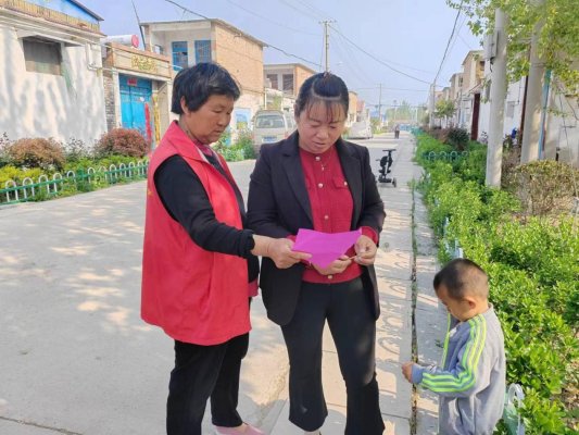 济宁市任城区喻屯镇彭庄村开展“禁毒宣传进万家”志愿服务活动