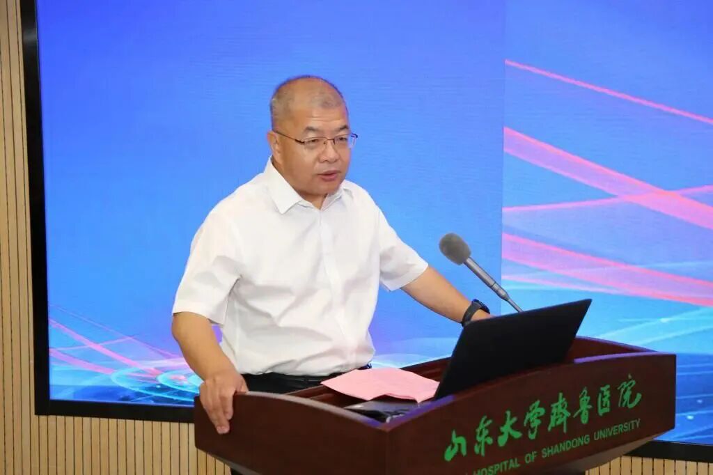 房建果已任山东铁投集团总经理