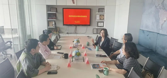 日本华侨华人博士协会名誉会长赵凤济一行到访寰球人才交流中心