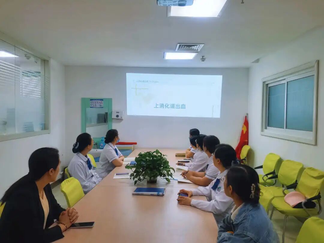 精准护理,护航重症|尿毒症合并上消化道出血患者护理查房纪实