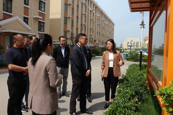 润物无声暖民心