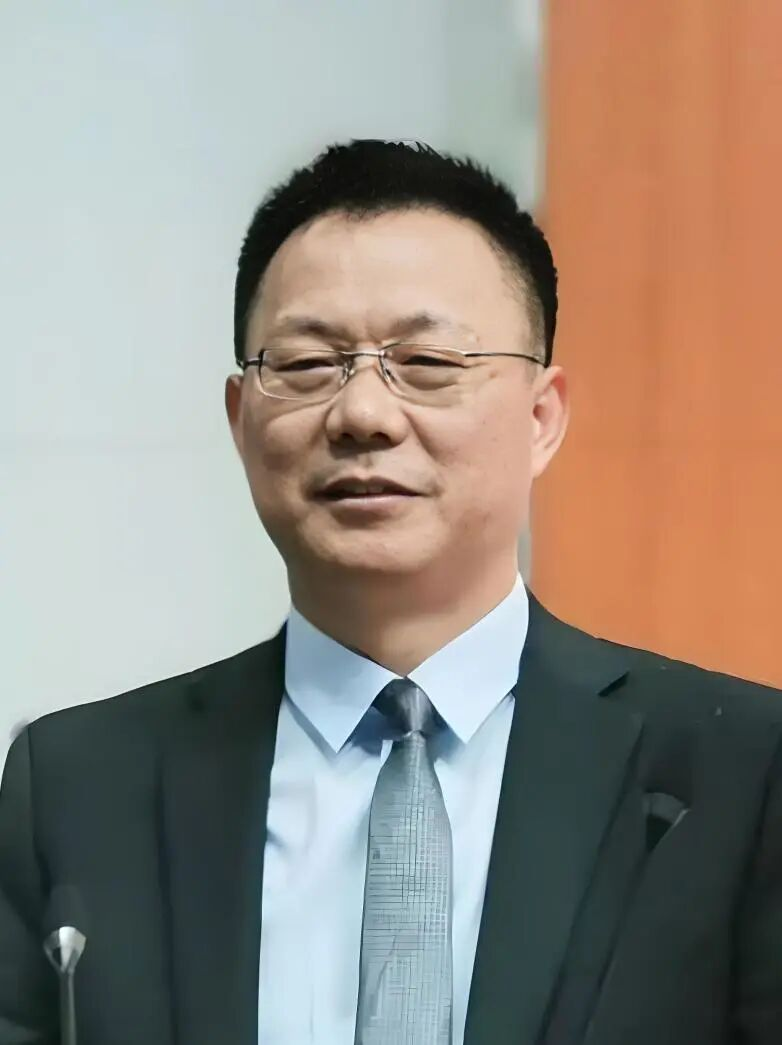 7月18日,浮针疗法创始人符仲华到临沂市中医医院坐诊