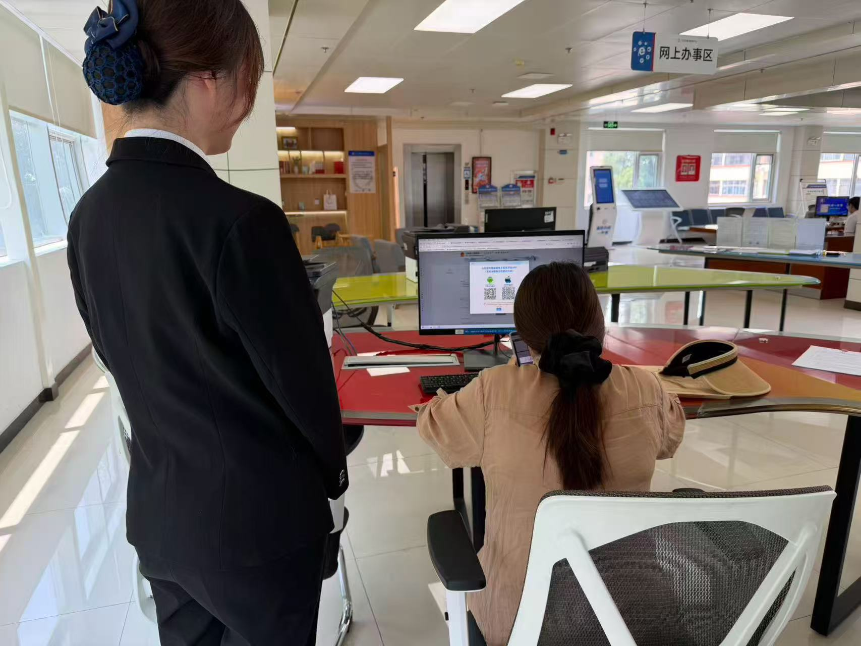 临沂市兰山区行政审批服务局精准帮办 助力初创企业顺利落户