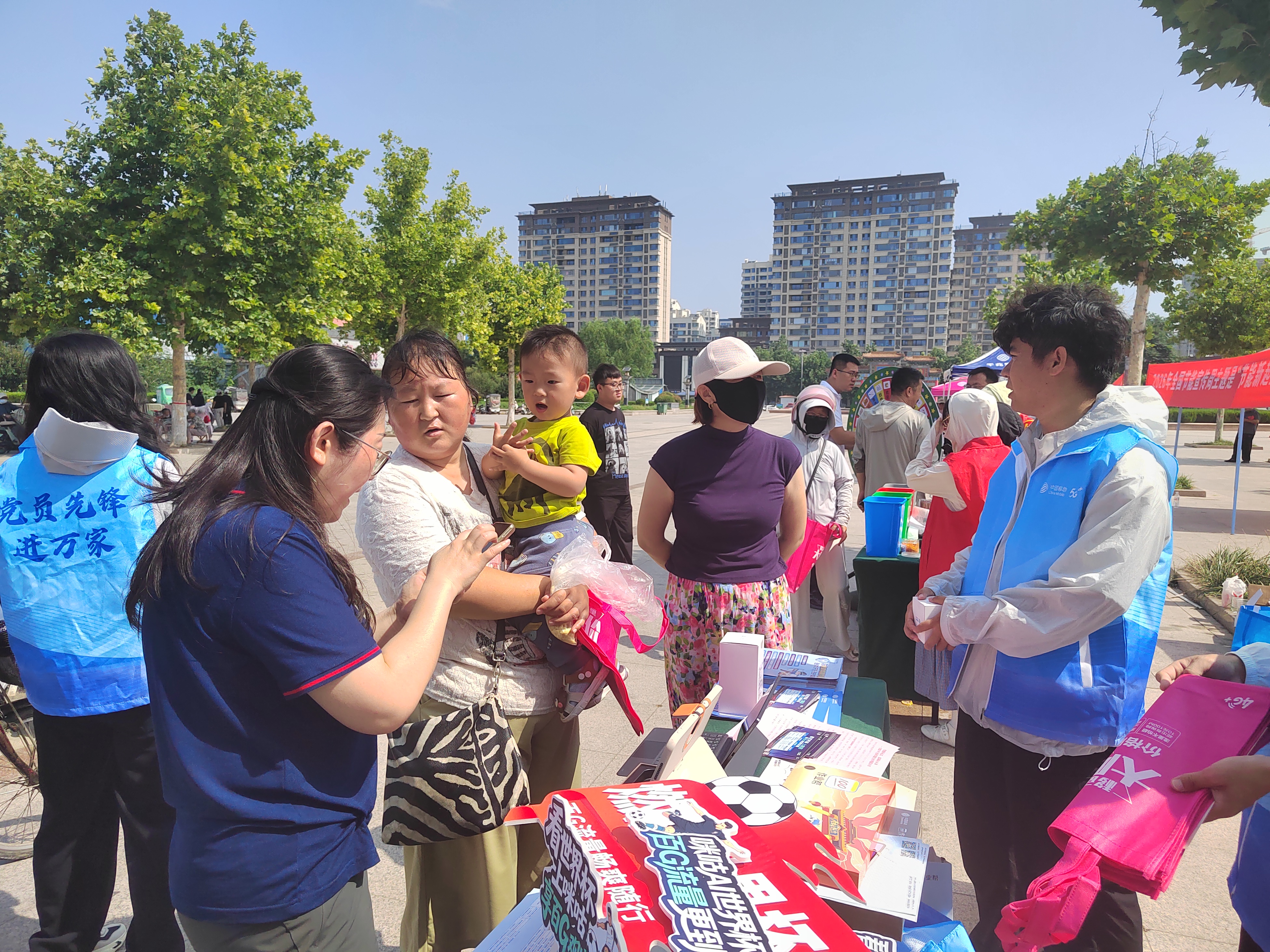 山东移动莘县分公司：以暖心服务助老年人跨越数字鸿沟(图1)