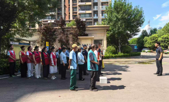 济宁太白湖新区许庄街道滨湖社区:以“汛”为令实战淬炼“硬核”守护力量(图1)