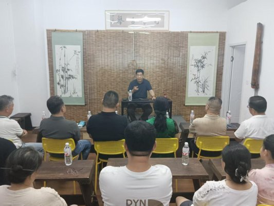医师节公益讲座举行 井西学教授传授结节调理技法