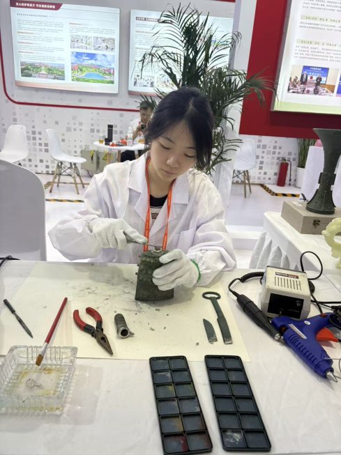 一文引领、两高驱动、三箭齐发——莱芜职业技术学院打造专业发展新格局