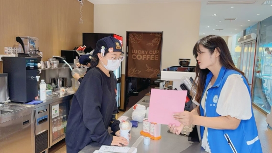 网格助力全民健身科学运动守护健康——济宁市任城区仙营街道谢营科技大厦网格室开展夏季科学健身科普志愿服务活动(图2)