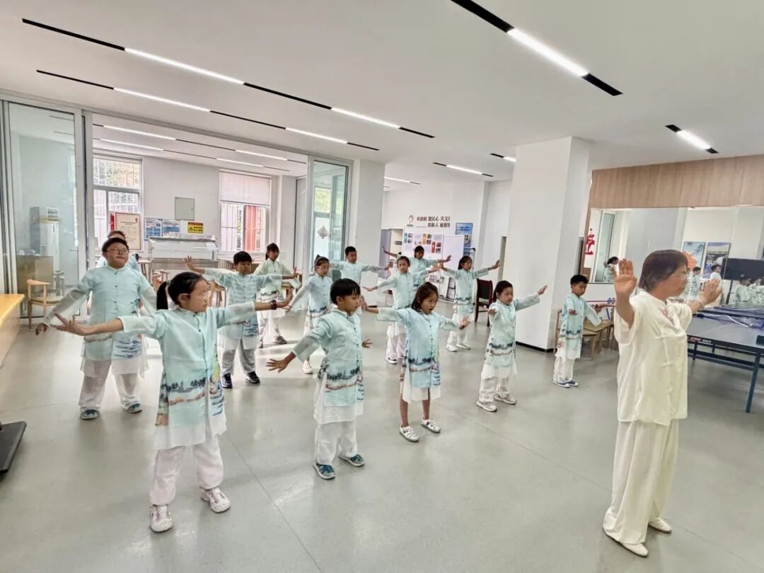 文明实践润童心 文化赋能伴成长——青岛市崂山区金家岭街道颐都社区“颐心少年营”亮点纷呈