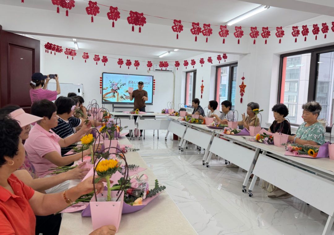 青岛市崂山区金家岭街道石老人、凯都、海青路社区文化书院顺利结业(八月篇)