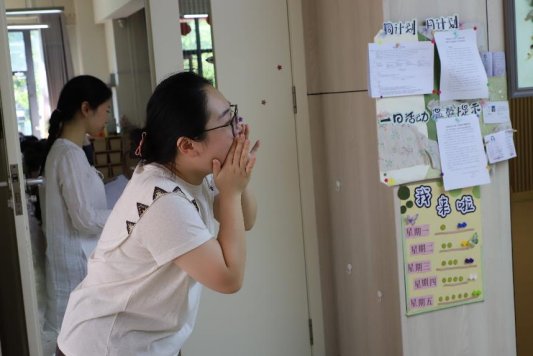 以演筑防,安全“童”行 济南市历下区第三实验幼教集团开展消防应急疏散演练