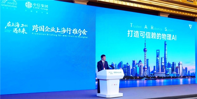 它石智航陈亦伦:从「中国磁吸效应」看具身智能方案攻坚工业智能化「最后一公里」